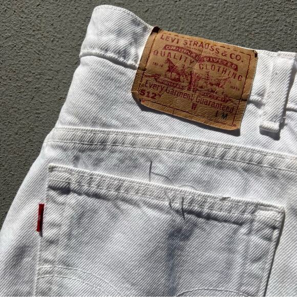 Vintage 90s Levi’s 512 White Slim Fit Straight Leg Jeans Size 11 JR Med - Picture 2 of 9